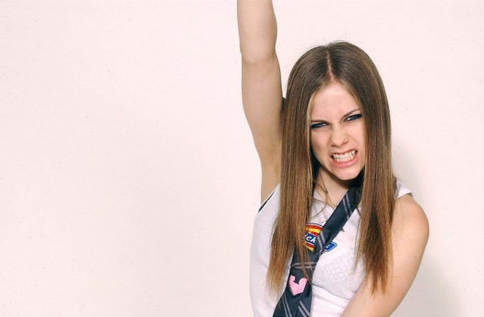 Аврил Лавин: 2002 год