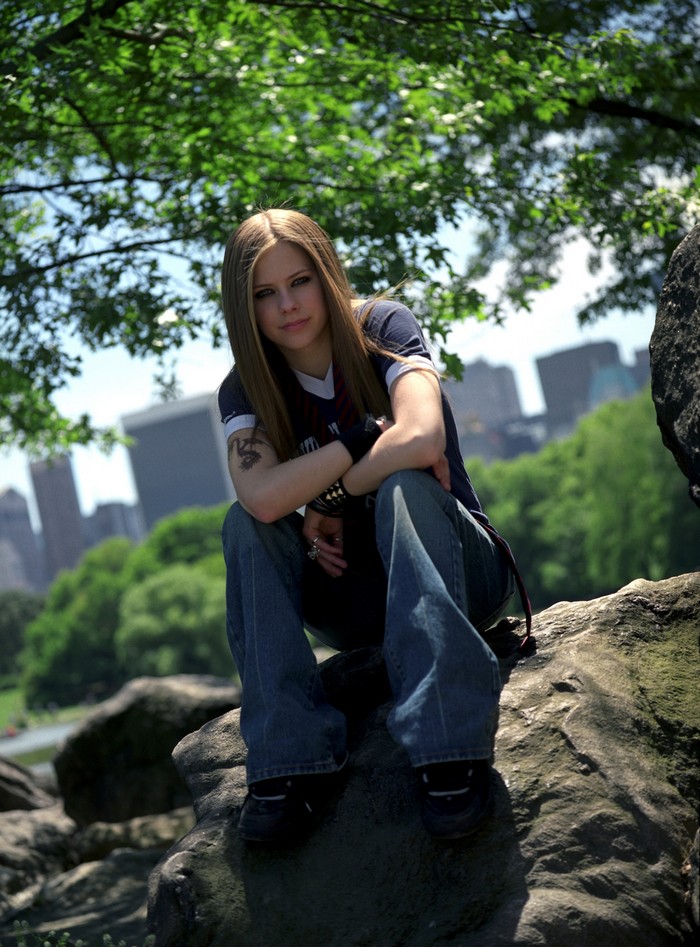 Аврил Лавин: 2002 год