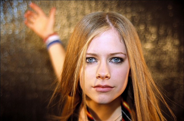 Аврил Лавин: 2002 год