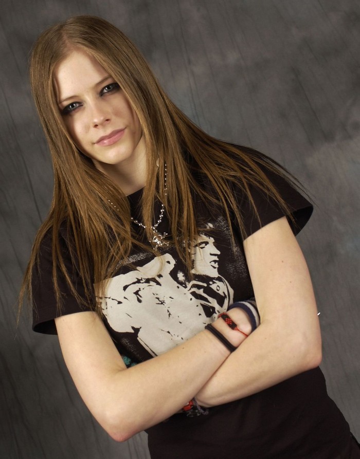 Аврил Лавин: 2003 год