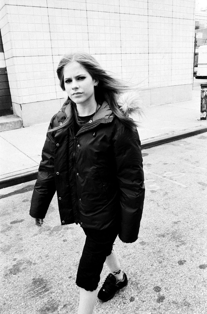 Аврил Лавин: 2003 год